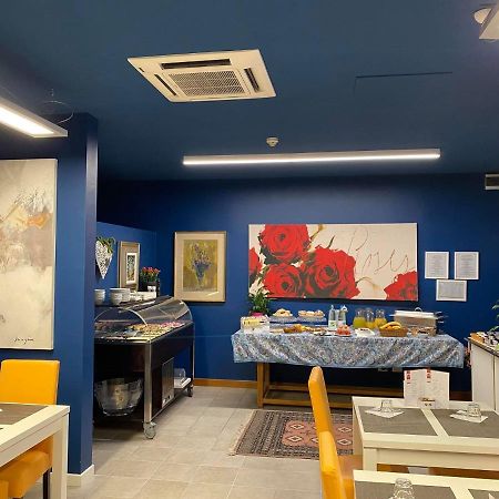 Albergo Residenza Al Teatro Udine Exteriör bild